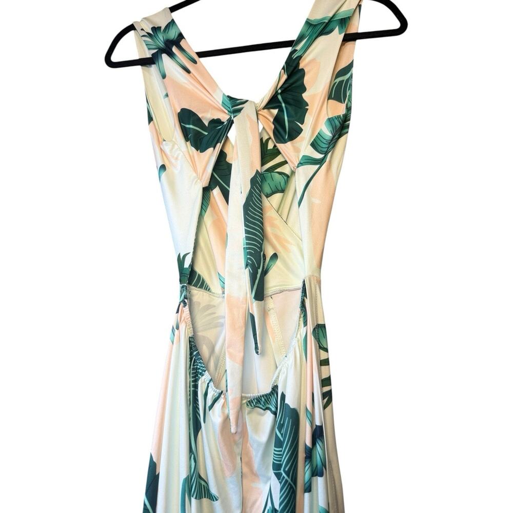 Women’s Tropical White Floral high slits halter Backless Summer Backless Dress M